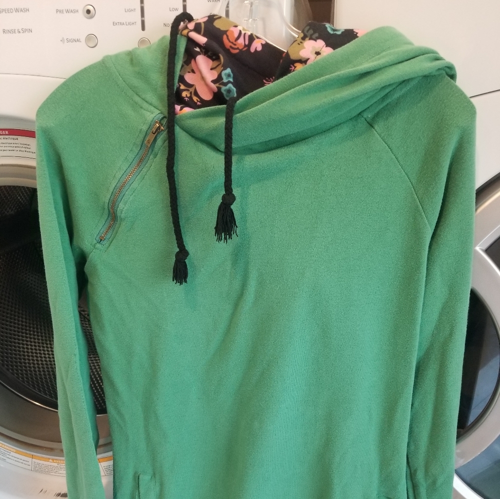 Mindy Mae Market Doublehood